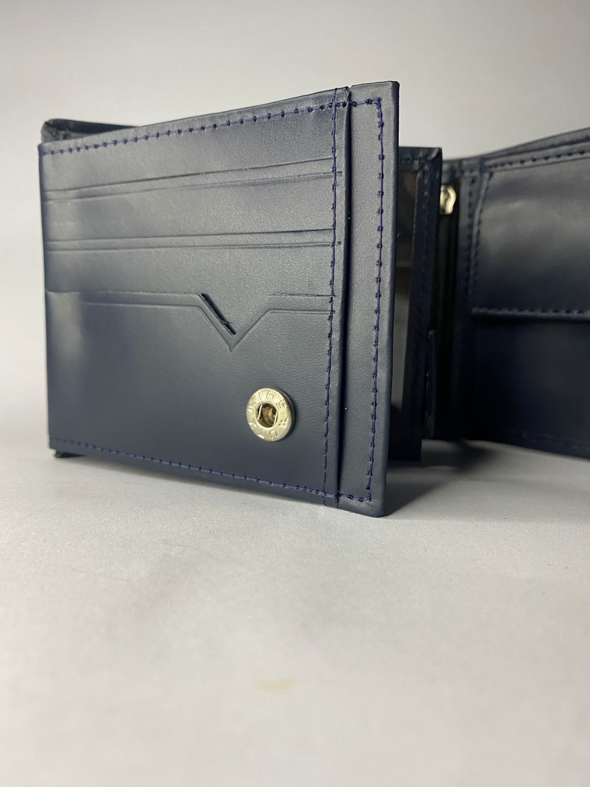 Naqsh's Aqama Wallet